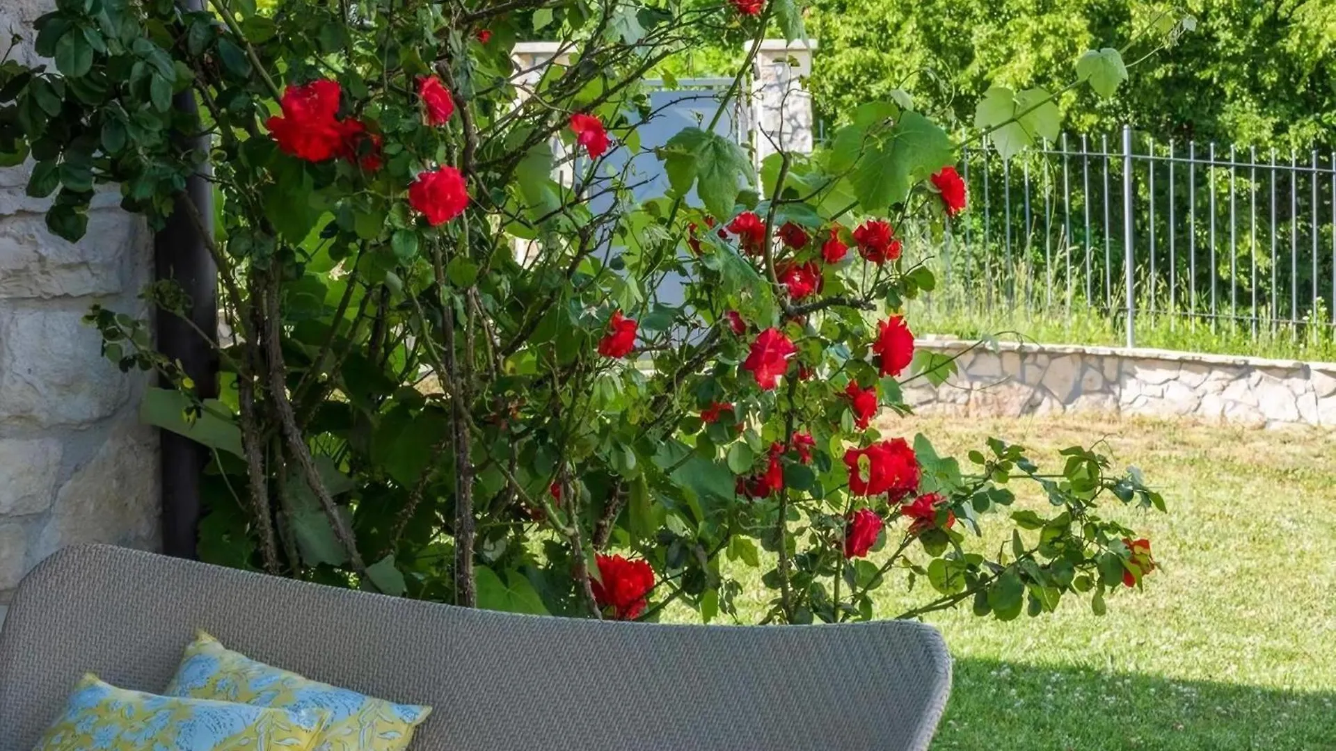 Semesterbostad Ferienhaus In Sovinjak Mit Grill, Garten Und Terrasse Buzet